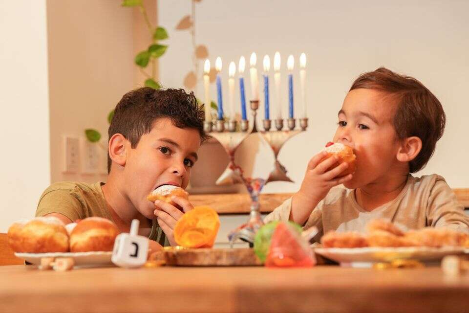 החופשה במערכת החינוך לא מסונכרנת עם ימי החג , ג'יני
