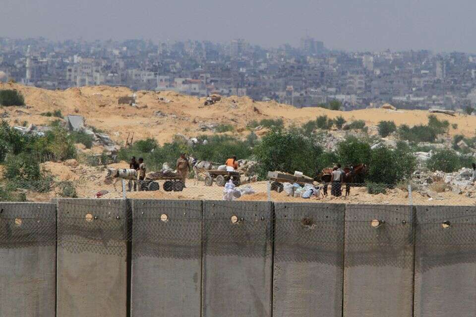 הריסות ניסנית מעבר לגבול הרצועה , ישראל היום