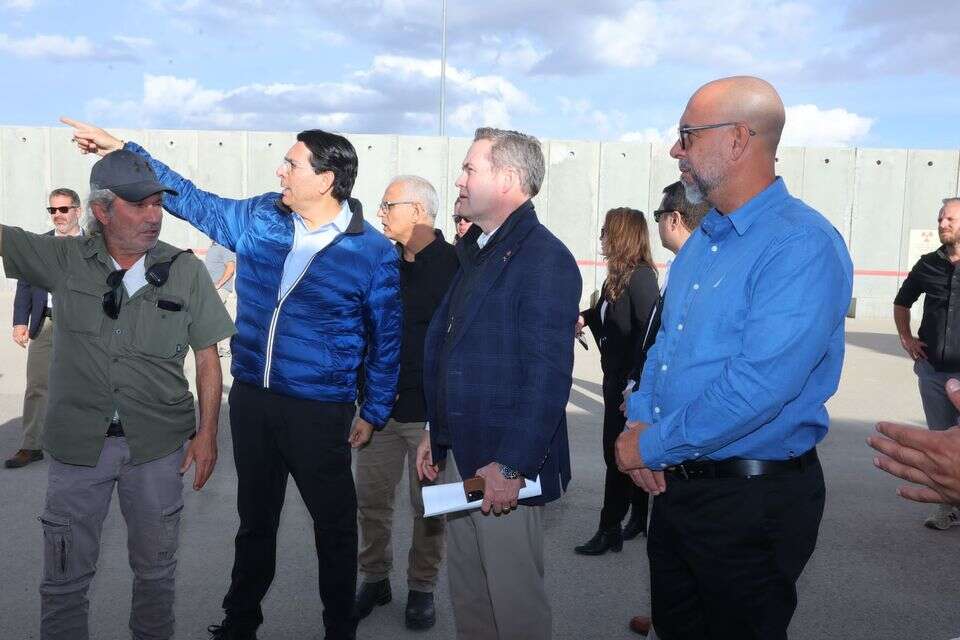 השגריר האמריקני לאו"ם וולץ ושגריר ישראל לאו"ם דנון בסיור בגבול הדרום , מירי שמעונוביץ