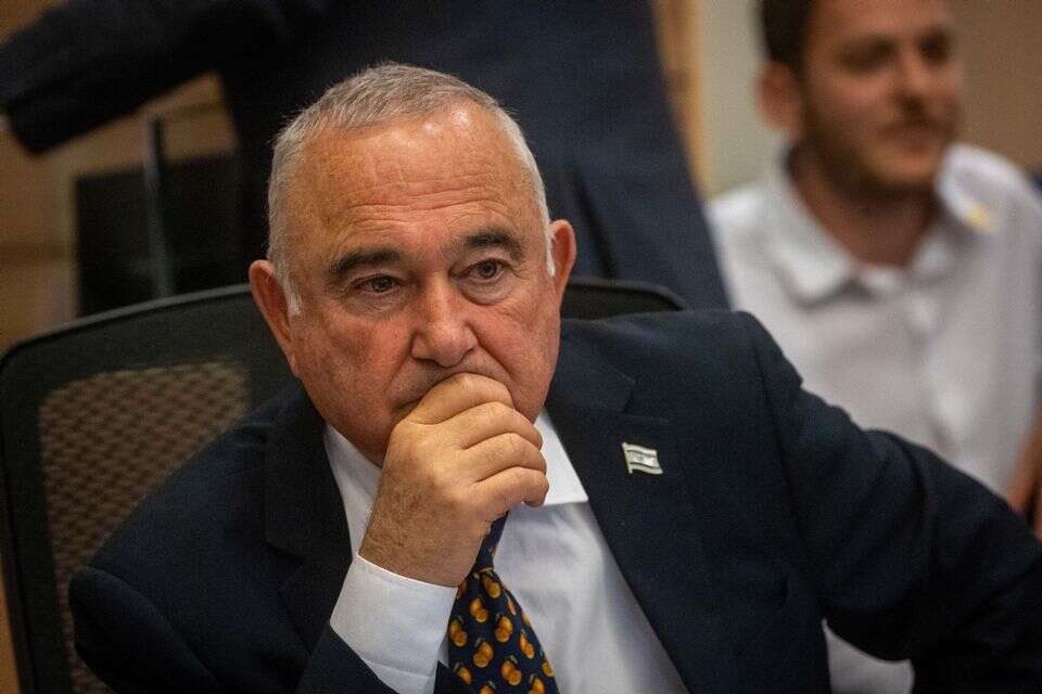 אחד ממתנגדי חוק הגיוס הנוכחי. ח"כ אלי דלל , אורן בן חקון