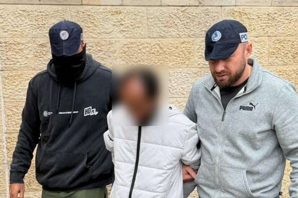 יובל ראטה בלטה בעת המעצר , דוברות המשטרה