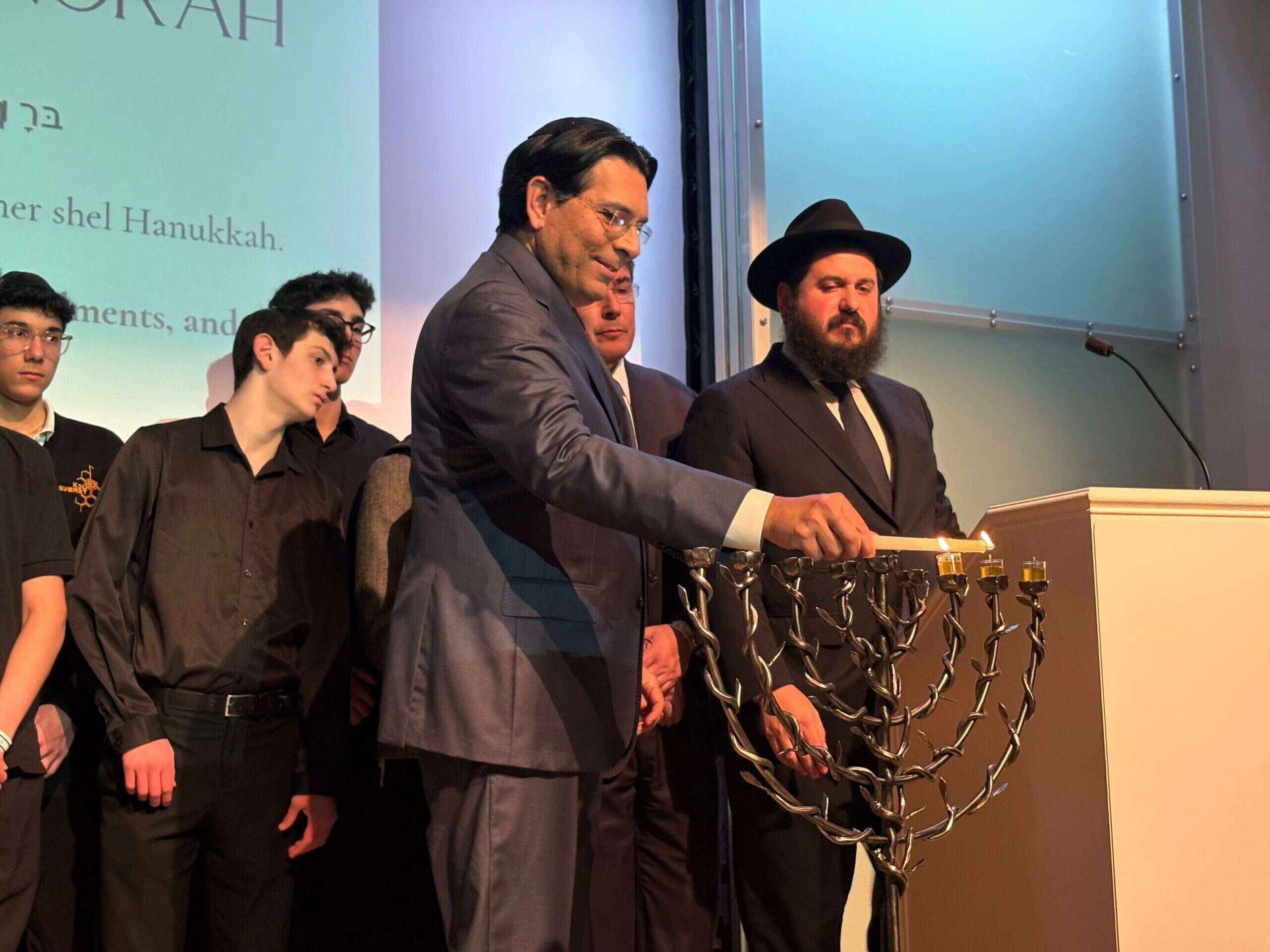 https://www.israelhayom.co.il/wp-content/uploads/2025/12/17/17/WhatsApp-Image-2025-12-17-at-05.57.38-scaled.jpeg