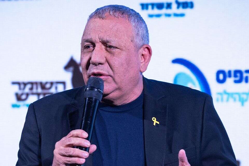 "I would have expected him to be able to recite Kaddish without mistakes": the venomous tweet against Eisenkot