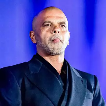  ״מדובר בי״: אייל גולן חושף שהוא "הזמר המפורסם"