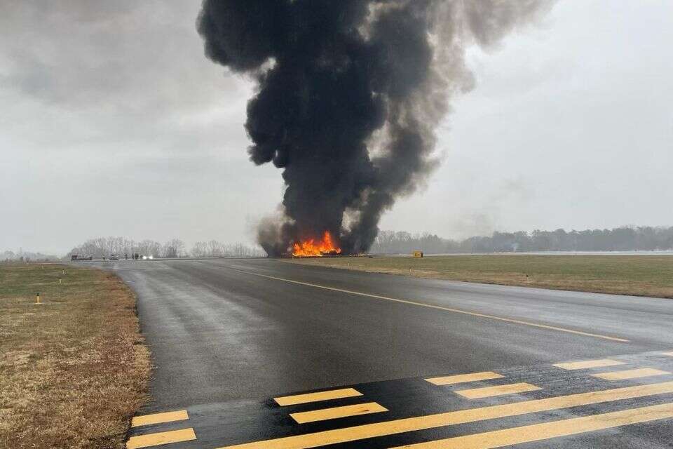 חמישה הרוגים בהתרסקות מטוס בצפון קרולינה , מתוך X