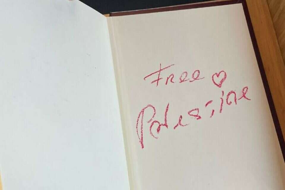 אנטישמיות בוונציה: ספר תורה הושחת לאחר תערוכה ישראלית