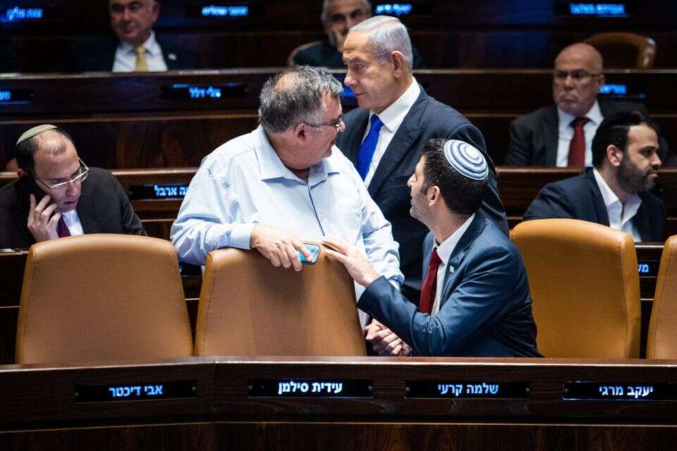 בנימין נתניהו, שלמה קרעי ודוד ביטן , אורן בן חקון