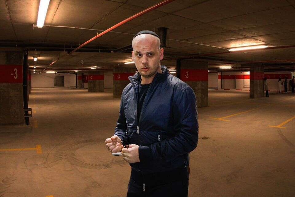 האמת מאחורי הפגישה של פלדשטיין וראש הסגל של נתניהו בחניון , מאיר פרטוש, יהושע יוסף