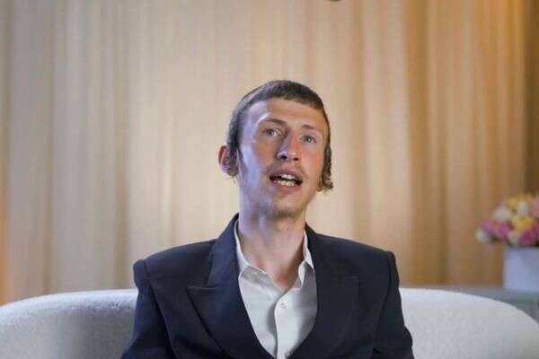 ממש לא מקובל. שימי סגל ב"ווארט" , רשת 13