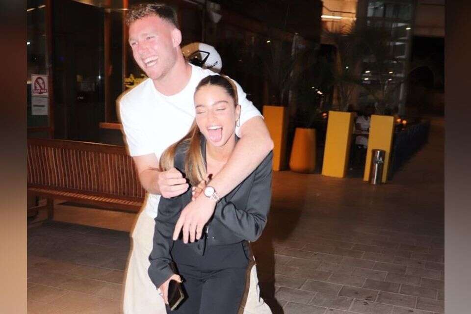 נועה קירל והבעל דניאל פרץ , ניר פקין