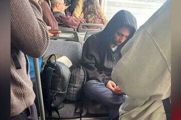 צפו: עומר אדם ממריא לחופשה