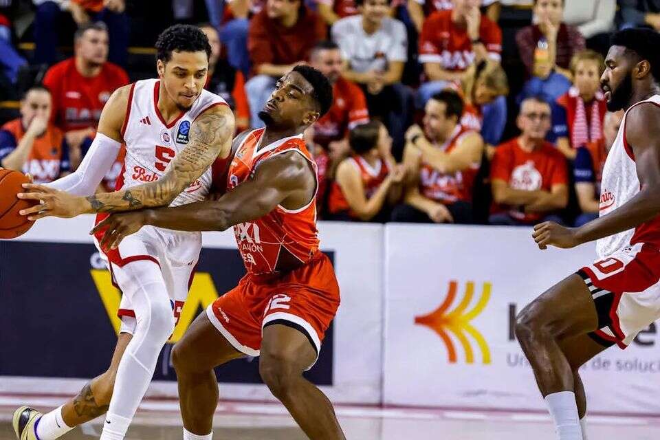 רטין אובאסוהן מול קיילב הומסלי , Eurocup