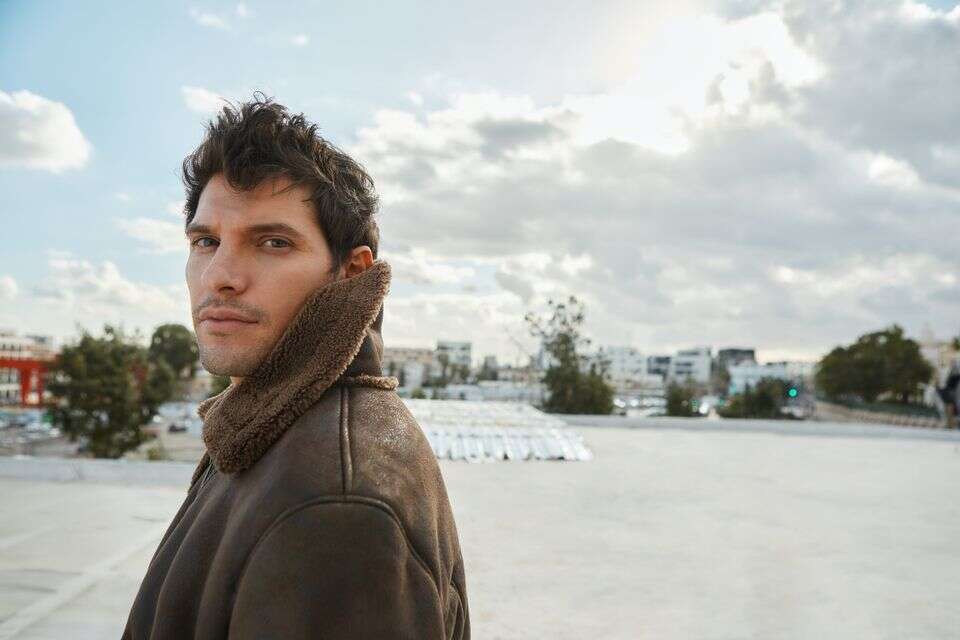 למה אמא של נלי תגר הצדיעה לידין גלמן בדום מתוח באמצע ארוחת שישי?