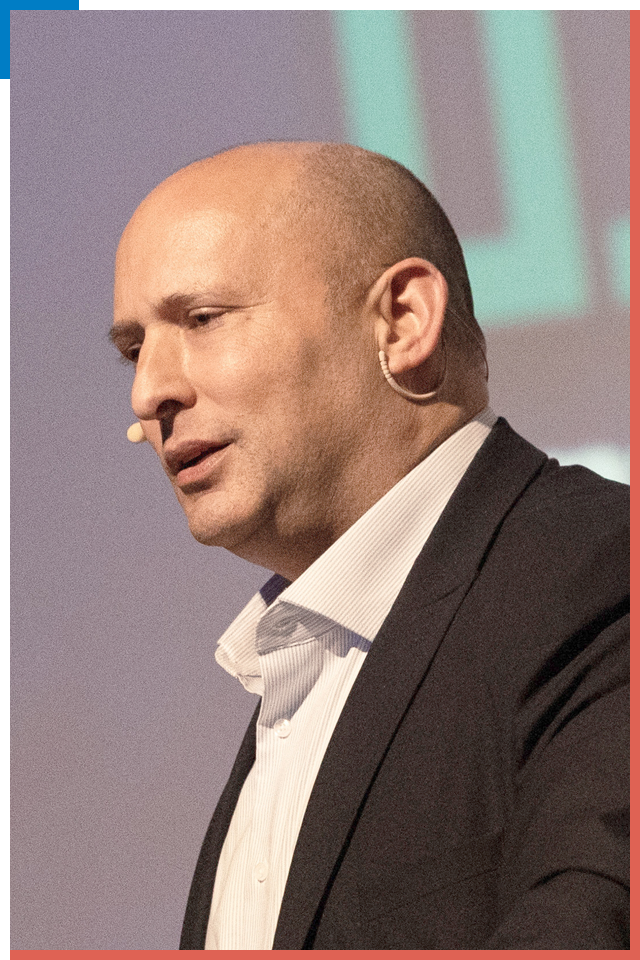 קיבל רמז מה צריך לעשות כדי לפלס דרך לליבו של טראמפ. נפתלי בנט , אורן בן חקון