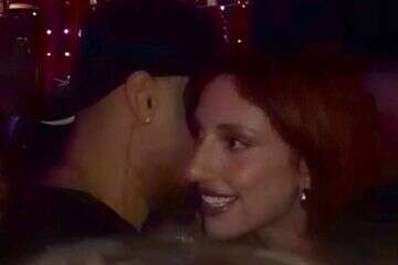 הייתה נשיקה? איסקוב ומאי צמודים במועדון