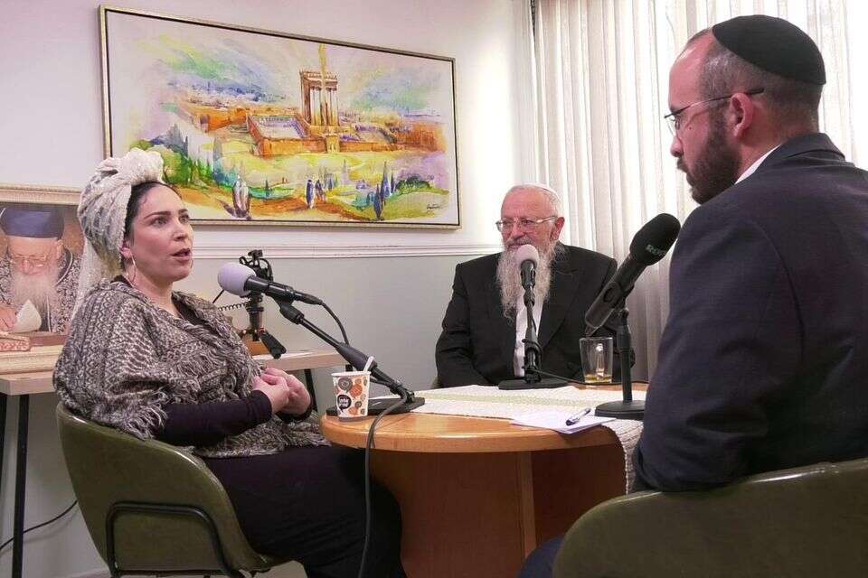 "פוגע באחד - פוגע בעשרות": הרב שמואל אליהו על המאבק בפגיעות מיניות בציבור הדתי , מתוך הפודקאסט "על המשמעות" עם עו"ד תמיר דורטל