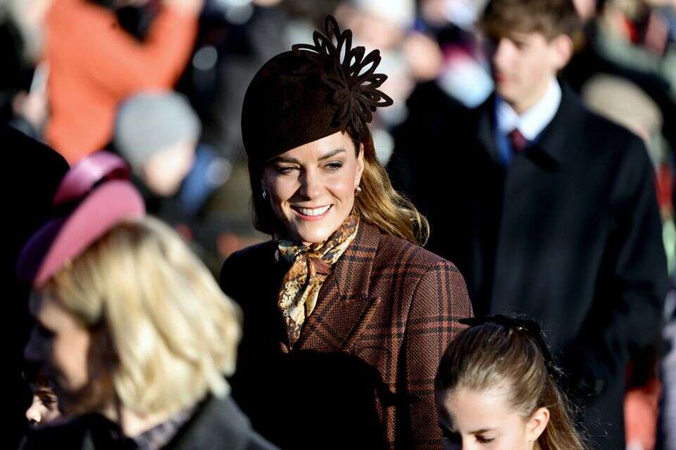 כמה עולים הבגדים של קייט מידלטון - ומי משלם על זה?