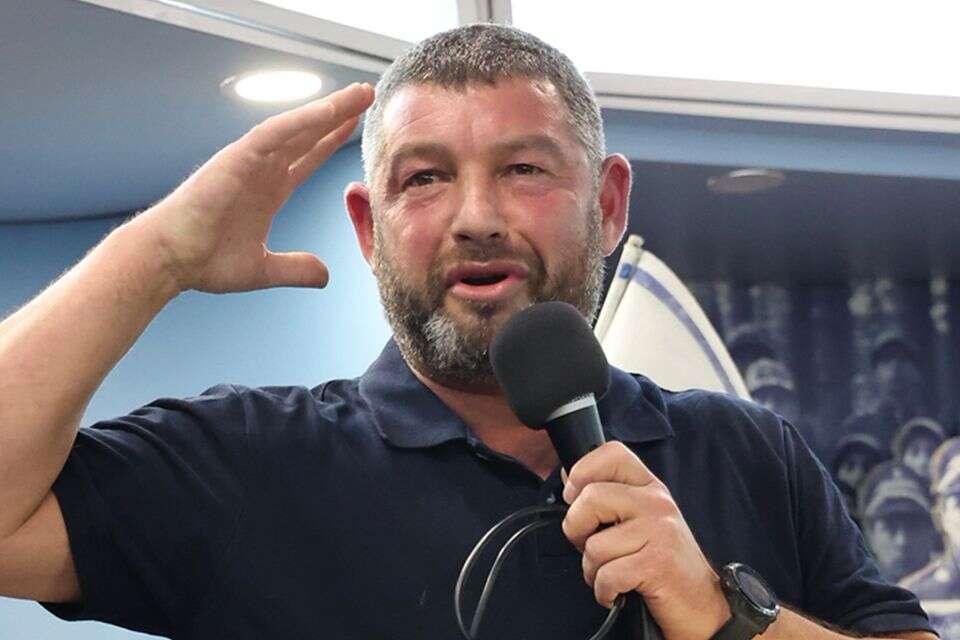 הכי רחוק מאיזנקוט. עופר וינטר , קוקו