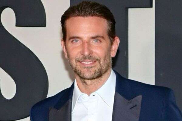 בראדלי קופר , Andy Kropa/Invision/AP