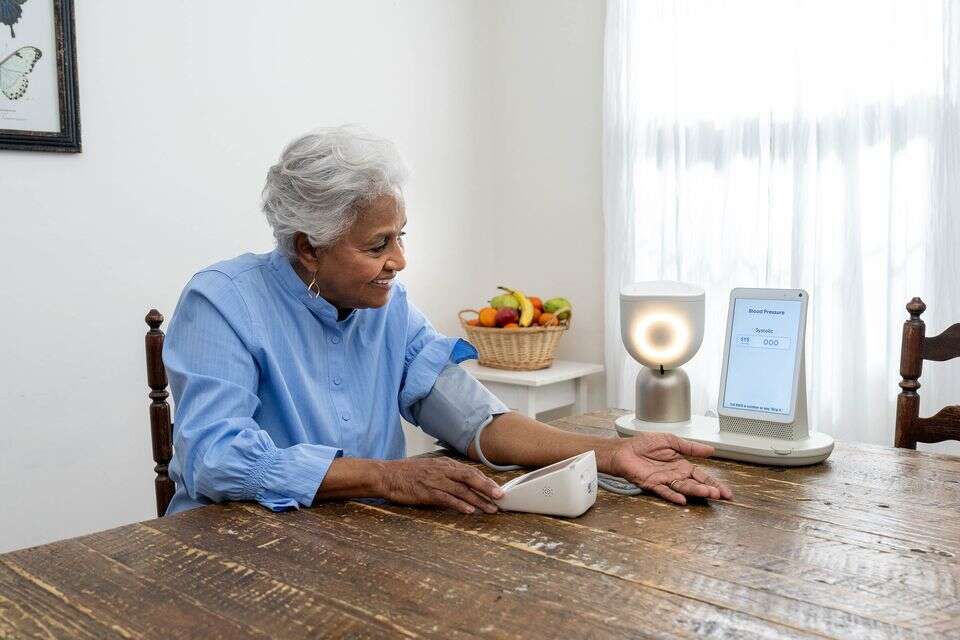 נשמה של רובוט: הטכנולוגיה הישראלית שמסייעת לקשישים להתמודד עם הבדידות