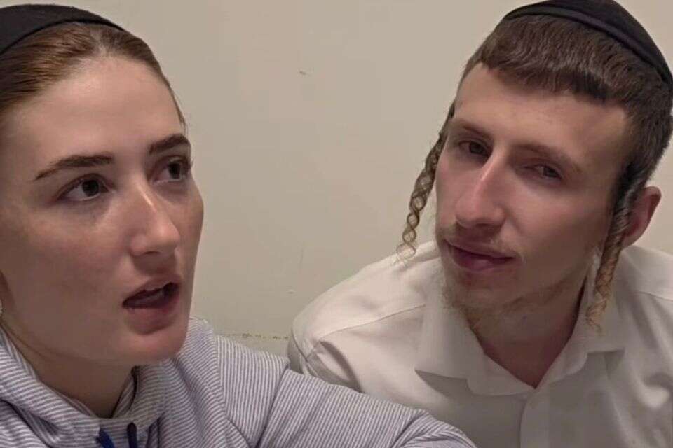 "אפשר להקשיב יותר". שימי עם אישתו אדל , אינסטגרם
