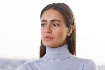 שבועות אחרי הלידה: לוסי איוב מתפרקת