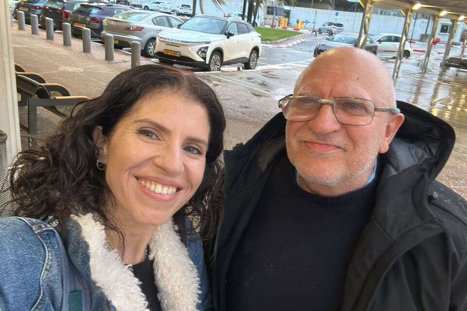 ״אבא גילה בכלא בוונצואלה שנולדה לו נכדה, הסוהר הכי אכזרי חטף את התמונה שלה״