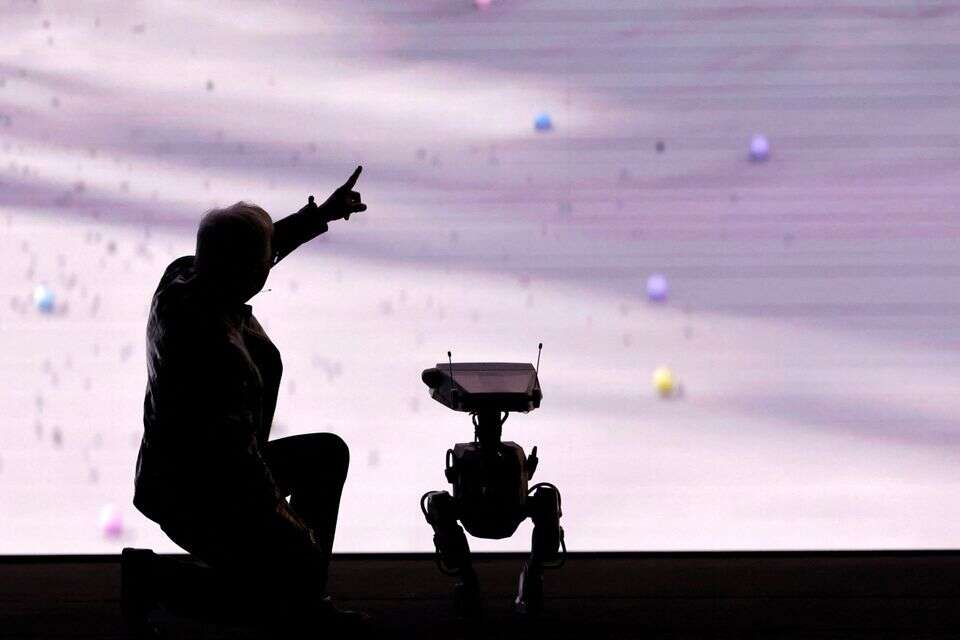 אדם מול מכונה: מה באמת למדנו בתערוכת CES 2026?