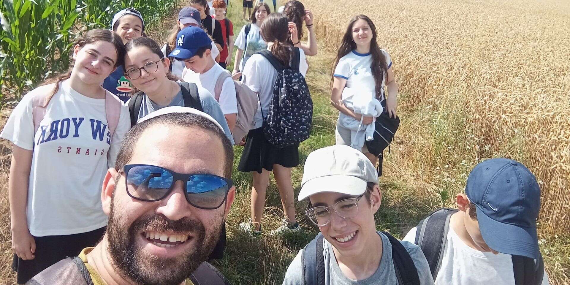 ניר קרונפלד עם הקהילה , באדיבות המצולמים