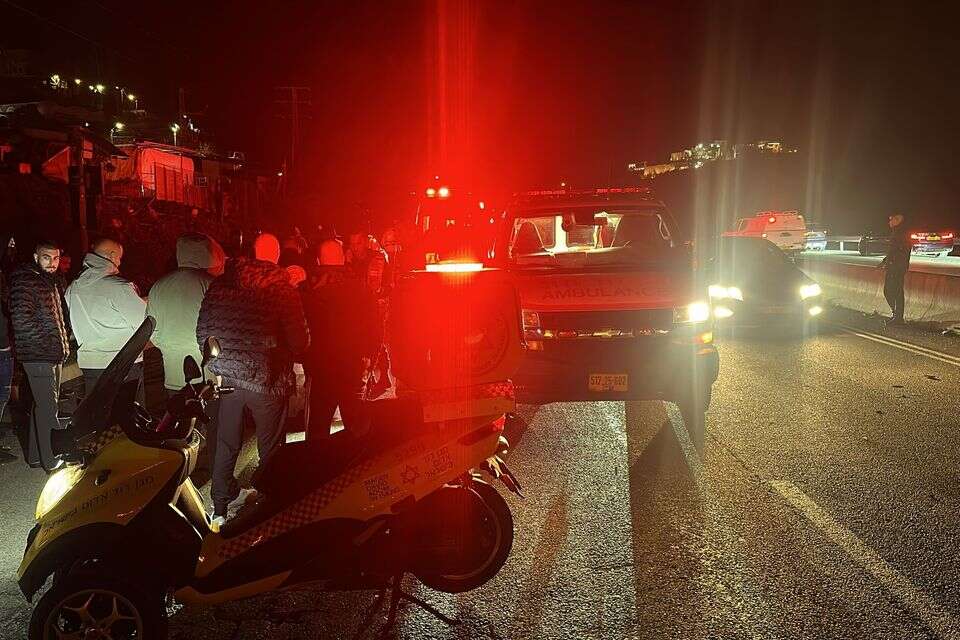 הולך רגל שנפגע מרכב בכביש 65 , דוברות מבצעי מד"א
