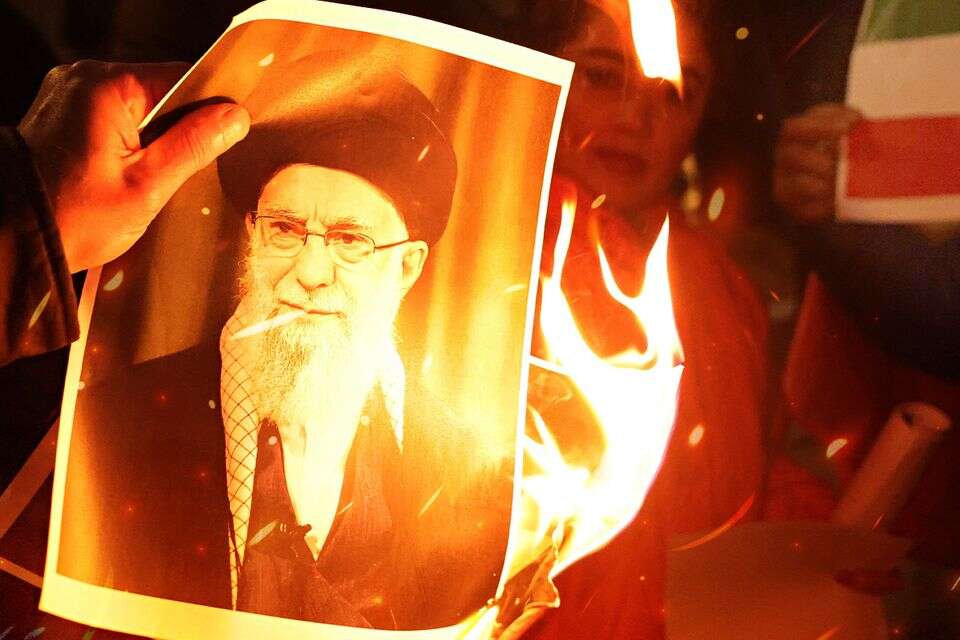 מעל 5,000 הרוגים במחאות באיראן: טהרן מכחישה את הטענות האמריקניות