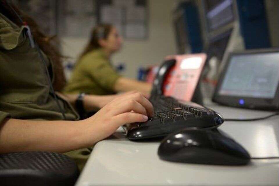 התצפיתניות ביו"ש , דובר צה"ל
