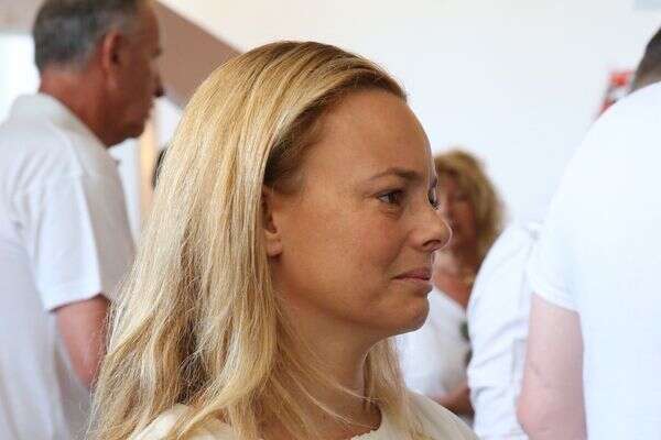 נזכרת. יעל בר זוהר , קוקו