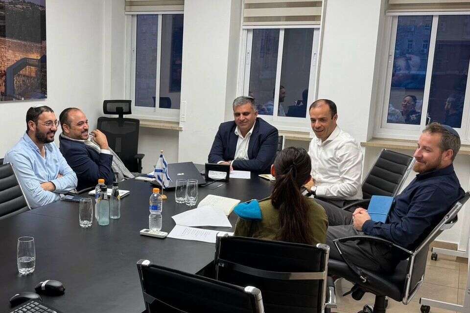"עולים על ב'". המיזם של צה"ל לגיוס עולים חדשים לשירות משמעותי , לשכת שר העלייה והקליטה