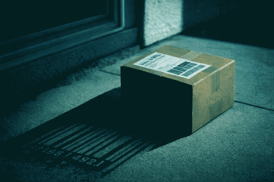 קיבלתם חבילה שלא הזמנתם? אל תפתחו אותה לפני שתקראו את זה