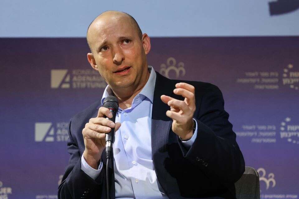 "A particularly despicable move": Bennett attacks the conduct of the government