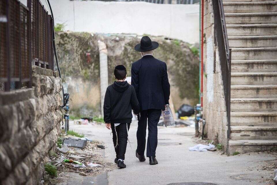 The ultra-orthodox as a mirror: what is burning in Israeli society