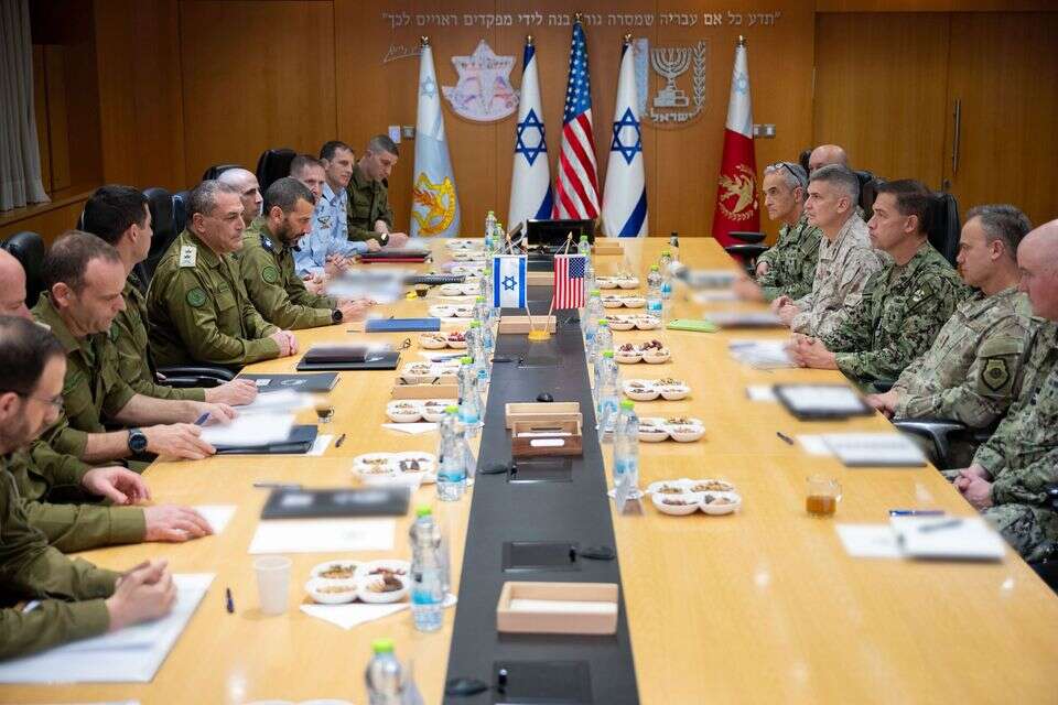 מפקד פיקוד המרכז של ארה"ב, הגנרל ברדלי קופר, בביקור בישראל , דובר צה"ל