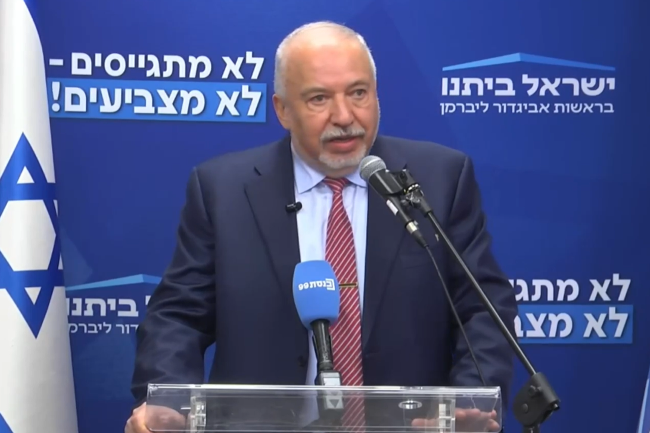 Lieberman: "What we need in Lebanon is a decision"