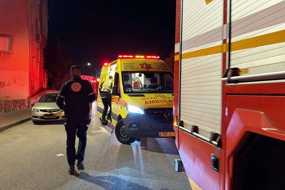 שריפה בחדרה: אישה כבת 40 נפצעה קשה עם כוויות ב-40% מגופה