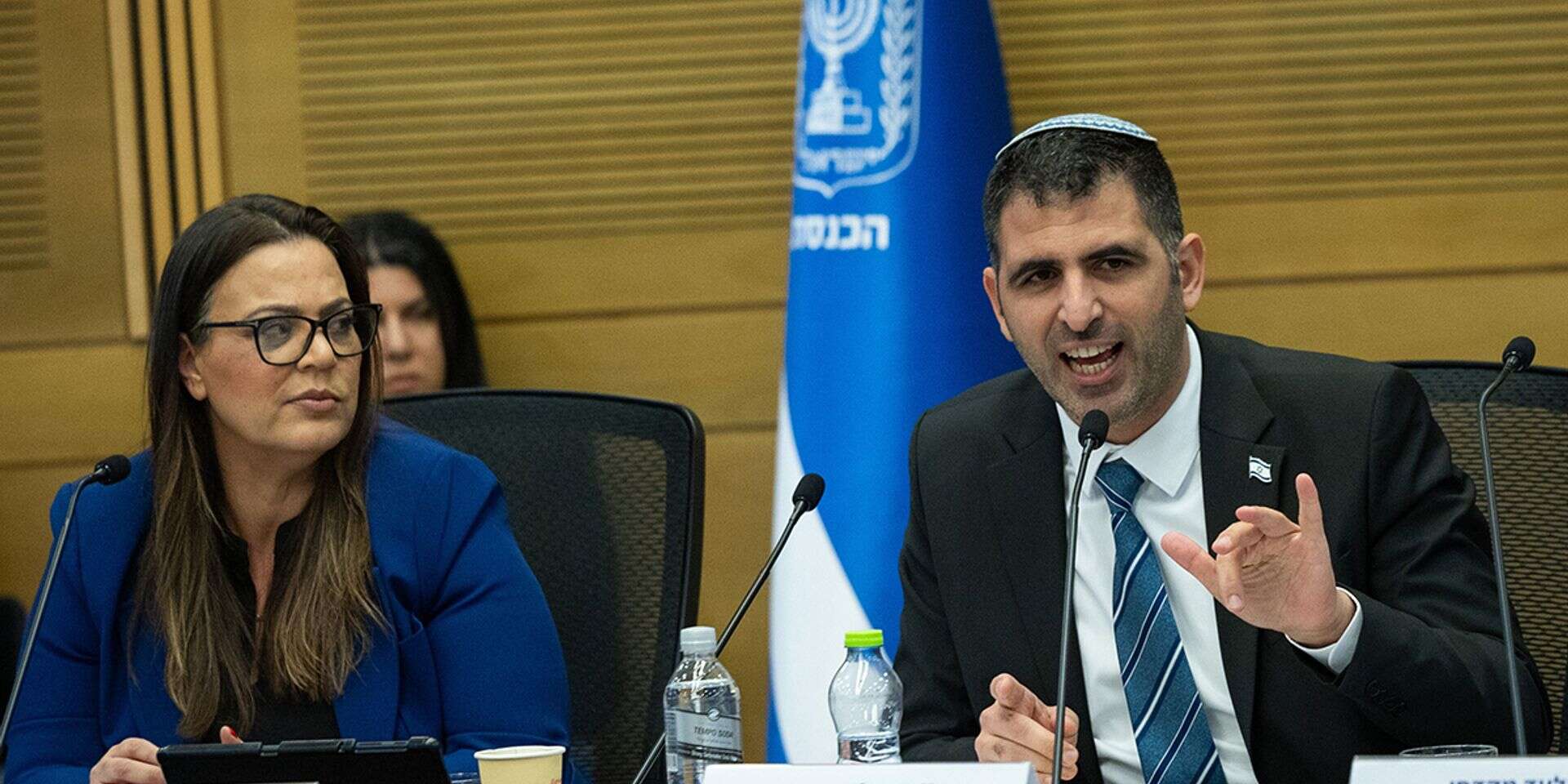 גלית דיסטל ושלמה קרעי בועדה לבחינת חוק התקשורת , אורן בן חקון