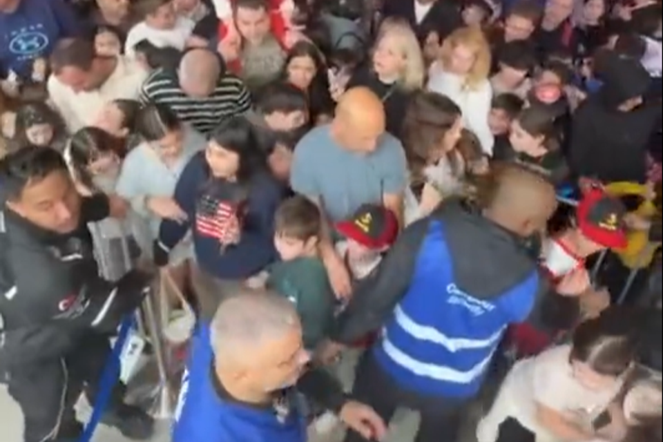 טירוף הסולטיז בכפר סבא , ללא קרדיט
