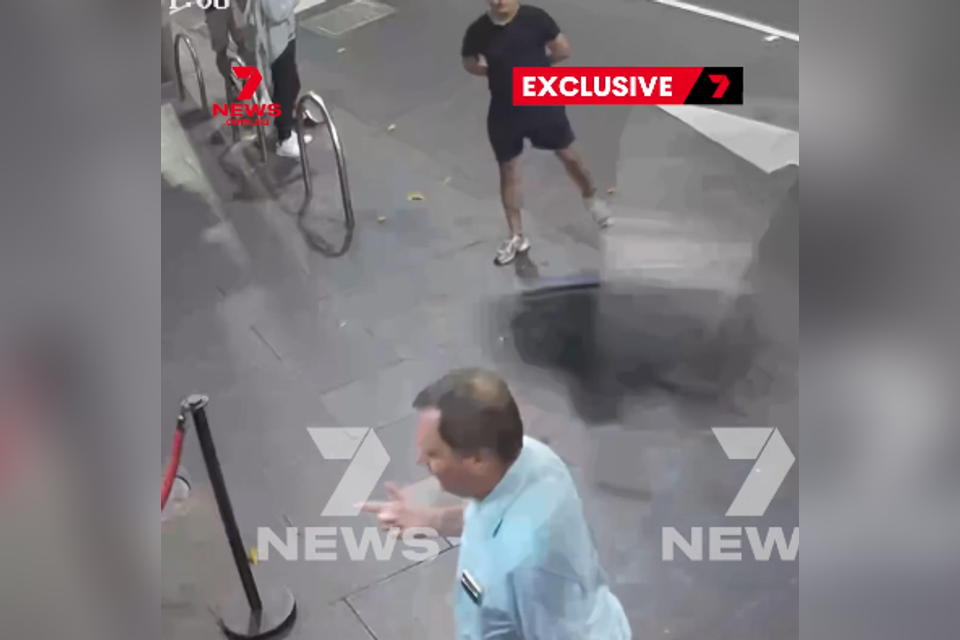 גורש ממועדון חשפנות, זרק כיסא על המאבטח - והתוצאה הייתה מפתיעה