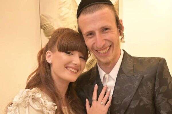 מבקש עזרה בשמו ובשם אישתו. שימי סגל ואדל פישי , אינסטגרם