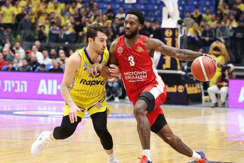Live from the semifinals of the State Cup: Maccabi Tel Aviv - Hapoel Jerusalem 0:0