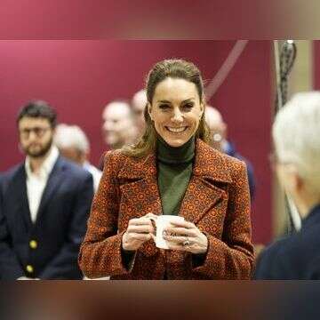 קייט מידלטון תפרה לוויליאם ג’ינס בוויילס