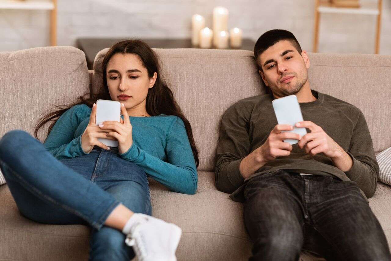 Can't stop scrolling? The simple tip of psychologists