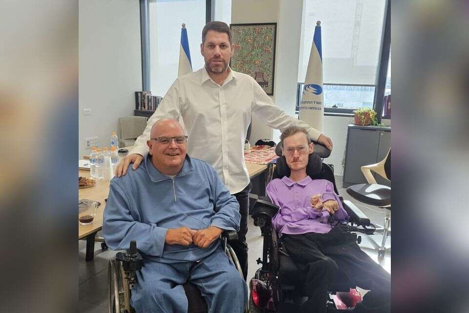 משרד התחבורה יפעיל מודל להנגשת כלל המוניות ושירותי הנסיעה השיתופיים לאנשים עם מוגבלות , .
