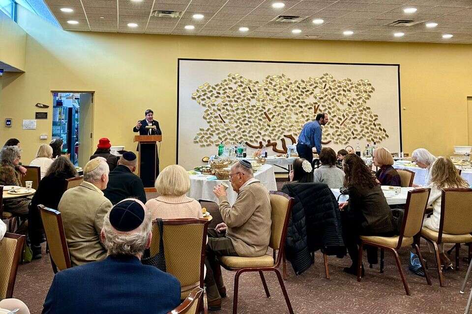 אקוניס: עד שממדאני לא יכיר במדינה יהודית - לא אפגש איתו , ללא