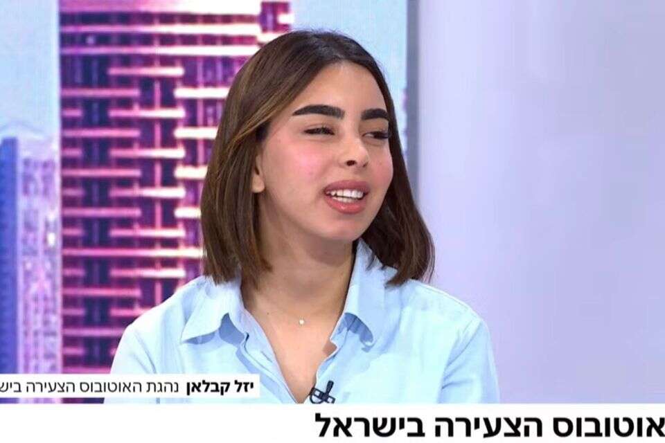 נהגת האוטובוס הצעירה בישראל. יצרה רגע לא נעים באולפן ערוץ 14 , צילום מסך, ערוץ 14